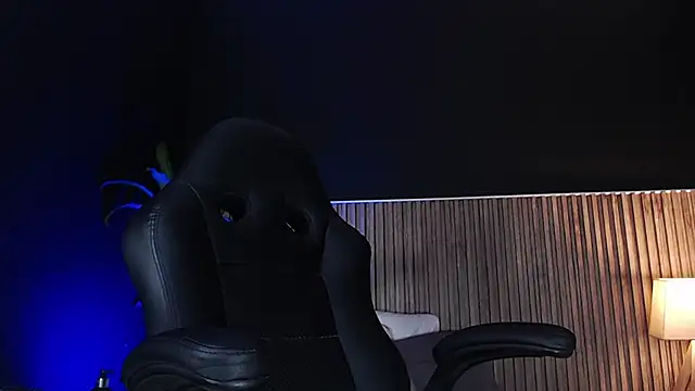 DilanJonnes  online show from 02/04/25, 10:02