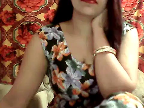 Snapshot of CuteBhabhi10 chatting on 12/07/24, 06:15 CuteBhabhi10 online show from 12/07/24, 06:15