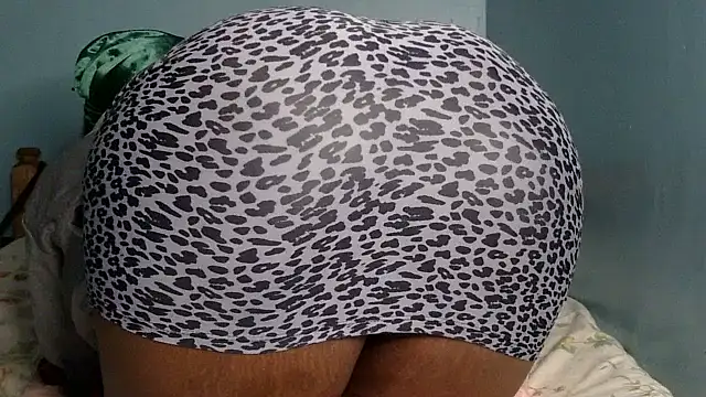 medinahswee online show from 11/23/25, 10:09