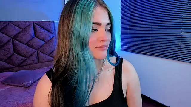 Snapshot of cattaleya___ chatting on 02/06/25, 03:37 cattaleya online show from 02/06/25, 03:37