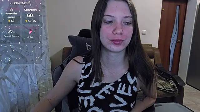 Snapshot of _BondiXUrban_ chatting on 03/11/25, 04:54 BondiXUrban online show from 03/11/25, 04:54