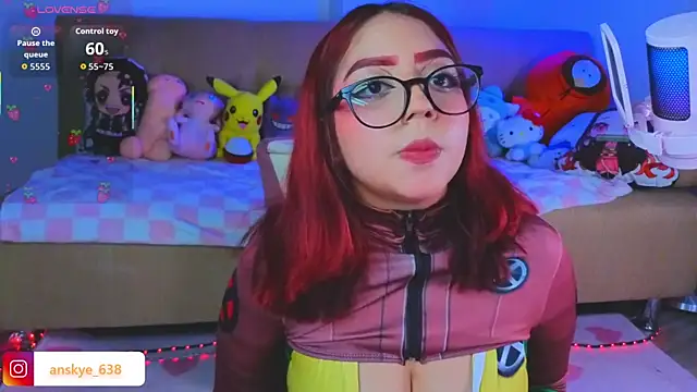 AnngelaSkye online show from 11/05/25, 05:51