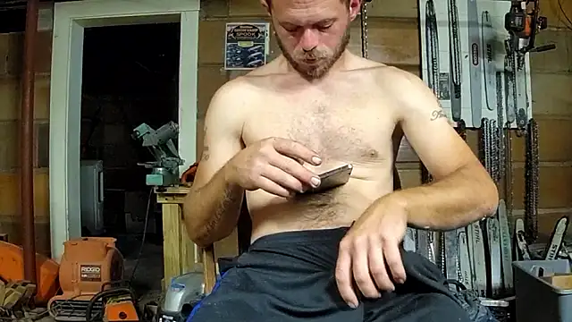 Bigoleslong98765 online show from 09/19/25, 03:52