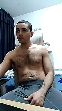Snapshot of andrew_co chatting on 03/18/25, 05:20 andrew co online show from 03/18/25, 05:20