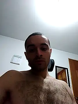Snapshot of andrew_co chatting on 09/18/25, 06:37 andrew co online show from 09/18/25, 06:37