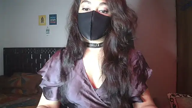 Most-Beautiful-Queen online show from 11/15/25, 07:43