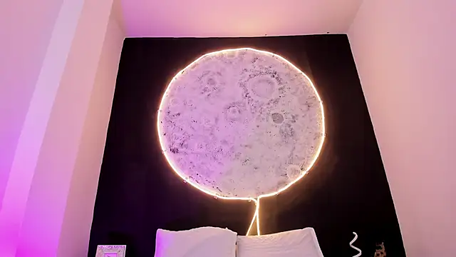 GinebraaFox  online show from 03/17/25, 05:49