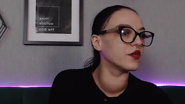 Snapshot of IzabelllNoir chatting on 01/27/25, 10:06 IzabelllNoir online show from 01/27/25, 10:06