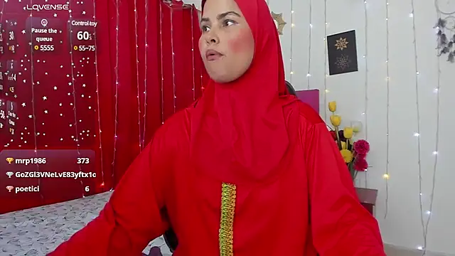 Snapshot of AishaAmin_ chatting on 03/12/25, 05:07 AishaAmin online show from 03/12/25, 05:07