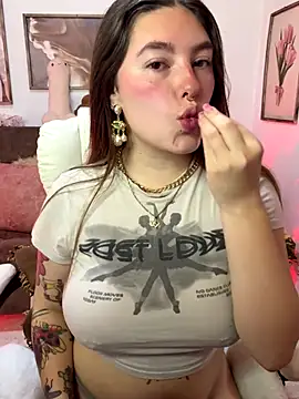 Snapshot of aaaaamy_1 chatting on 10/09/25, 09:57 aaaaamy 1 online show from 10/09/25, 09:57