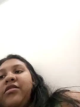 Snapshot of Gozlas chatting on 11/20/25, 10:53 Gozlas online show from 11/20/25, 10:53