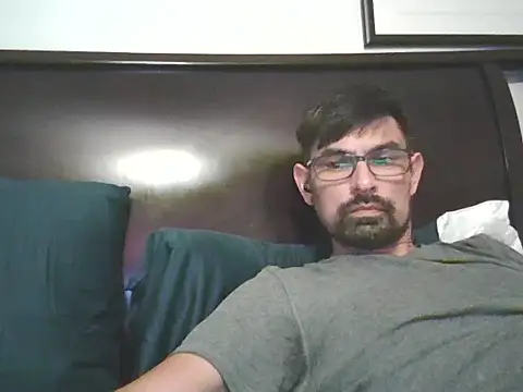 spence204011 online show from 11/08/25, 02:56