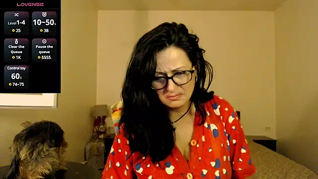 Snapshot of YourDreamLoverr chatting on 03/04/25, 11:43 YourDreamLoverr online show from 03/04/25, 11:43