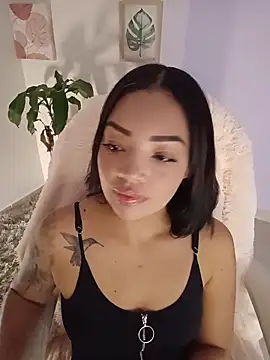 Sara LipsX online show from 11/09/25, 11:36