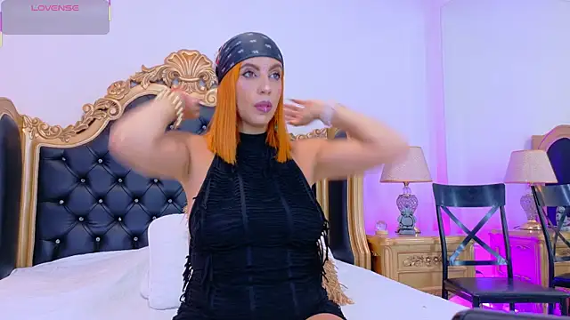 AdelinaVans online show from 10/24/25, 11:39