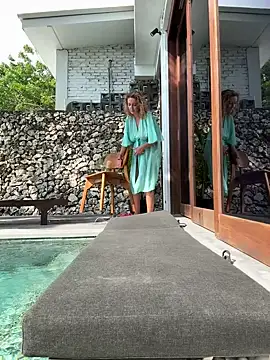 LaVitaBelle online show from 01/18/25, 07:38