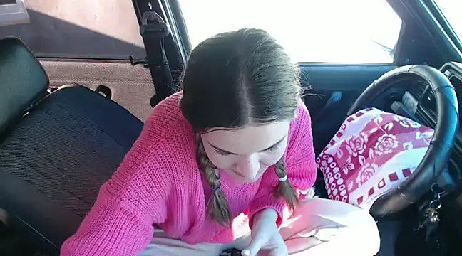  JustmeHere  online show from 02/09/25, 12:41