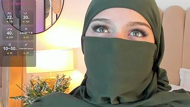 anna-henao online show from 01/24/25, 03:34