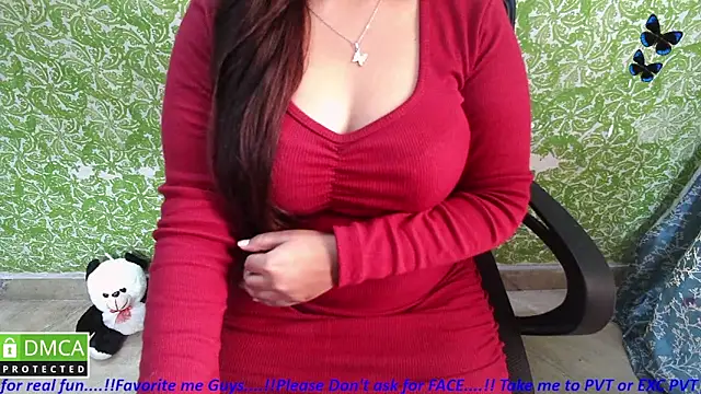 Snapshot of _mOOn_light_ chatting on 11/22/25, 05:06 mOOn light online show from 11/22/25, 05:06