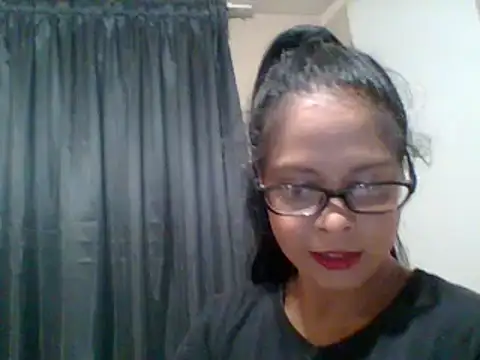 Snapshot of TaylorLove69 chatting on 03/17/25, 08:30 TaylorLove69 online show from 03/17/25, 08:30