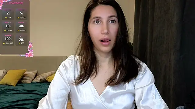 Snapshot of marrycolins chatting on 10/15/25, 11:54 marrycolins online show from 10/15/25, 11:54