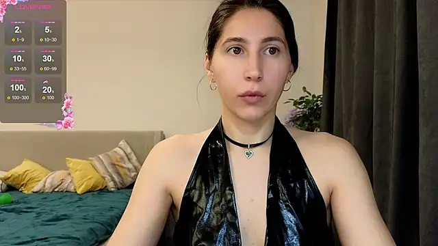 Snapshot of marrycolins chatting on 11/20/25, 02:34 marrycolins online show from 11/20/25, 02:34