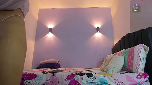 Sofia Clauss  online show from 01/15/25, 04:25