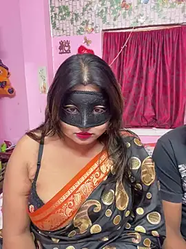 Snapshot of OrgsmMust chatting on 01/11/25, 06:33 OrgsmMust online show from 01/11/25, 06:33