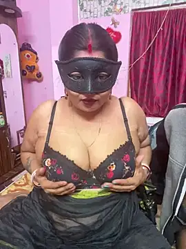 Snapshot of OrgsmMust chatting on 01/28/25, 07:00 OrgsmMust online show from 01/28/25, 07:00