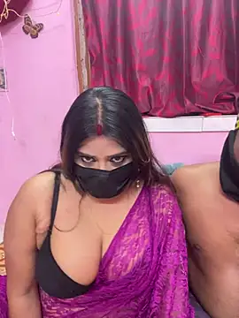 Snapshot of OrgsmMust chatting on 02/02/25, 06:10 OrgsmMust online show from 02/02/25, 06:10