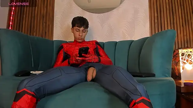 Snapshot of AlessandroDybala chatting on 02/04/25, 03:47 AlessandroDybala online show from 02/04/25, 03:47