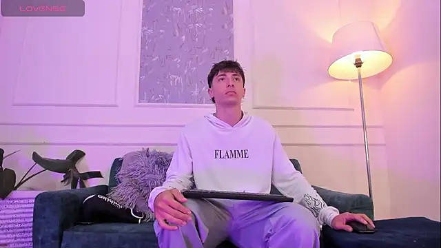 AlessandroDybala online show from 10/09/25, 12:03