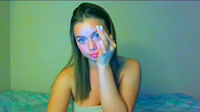 Snapshot of heart_eternity_dilara chatting on 09/18/25, 04:09 heart eternity dilara online show from 09/18/25, 04:09