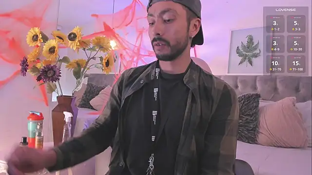 Tom cooper  online show from 10/11/25, 12:26