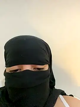 Barbyxhot online show from 10/21/25, 01:50