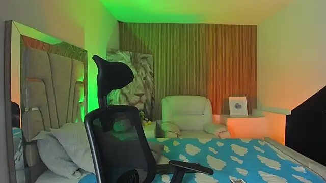 JasperCooper  online show from 10/31/25, 02:18