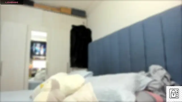 Snapshot of _Susiee_ chatting on 10/06/25, 03:31 Susiee online show from 10/06/25, 03:31