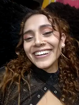 Snapshot of elibaker_ chatting on 01/19/25, 10:17 elibaker online show from 01/19/25, 10:17
