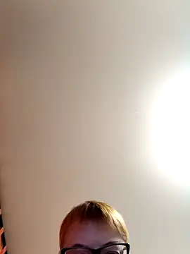 Snapshot of Baunti5555 chatting on 11/10/25, 12:26 Baunti5555 online show from 11/10/25, 12:26