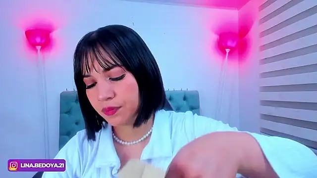 Snapshot of lina_bedoya_ chatting on 01/23/25, 11:37 lina bedoya online show from 01/23/25, 11:37