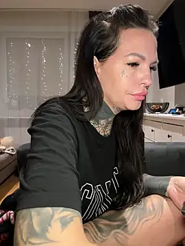 AileenInkOfficial online show from 01/17/25, 03:12