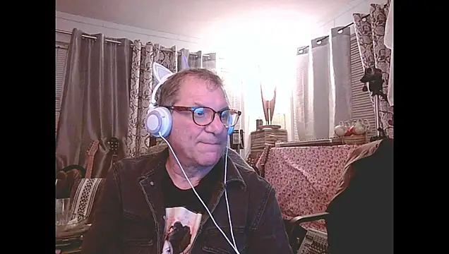 coryassman online show from 10/14/25, 11:00