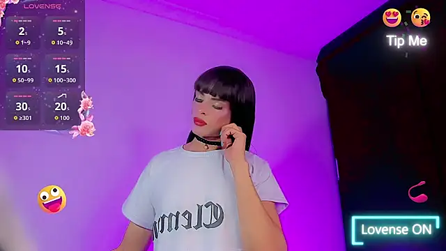 emperatrizhotwolf online show from 10/16/25, 11:17