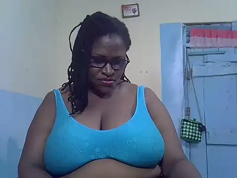 Snapshot of sexy_bigboobss chatting on 11/07/25, 08:09 sexy bigboobss online show from 11/07/25, 08:09