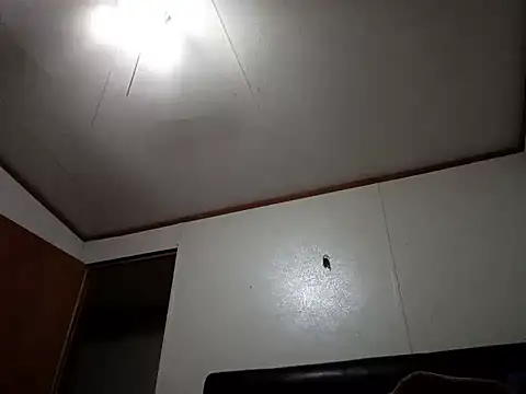 Xoc8  online show from 10/29/25, 05:14