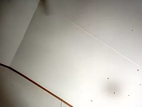 Xoc8  online show from 11/06/25, 09:05