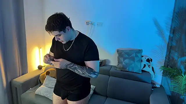 Snapshot of odin_blake chatting on 10/15/25, 01:50 odin blake online show from 10/15/25, 01:50