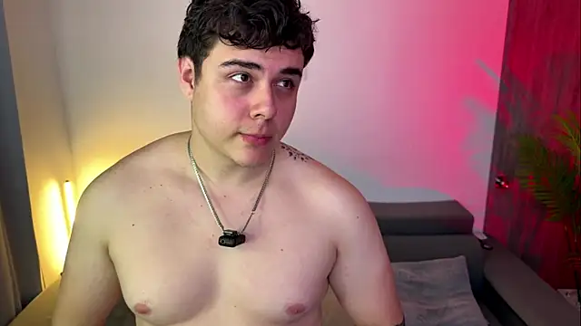 Snapshot of odin_blake chatting on 10/22/25, 02:45 odin blake online show from 10/22/25, 02:45