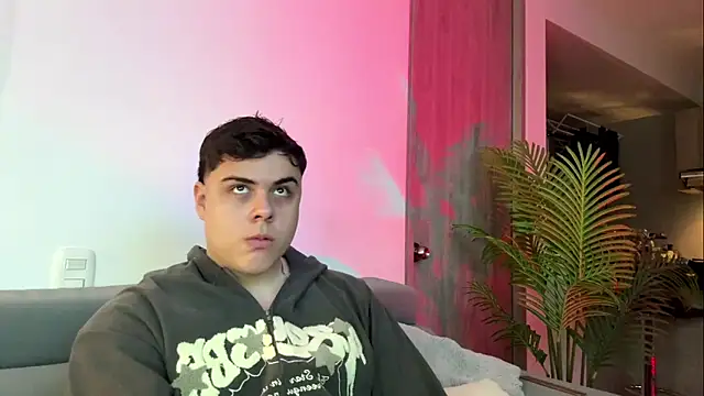 Snapshot of odin_blake chatting on 10/30/25, 03:08 odin blake online show from 10/30/25, 03:08