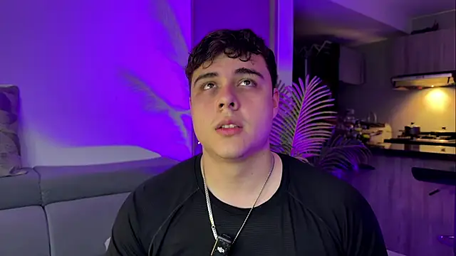 Snapshot of odin_blake chatting on 11/20/25, 02:23 odin blake online show from 11/20/25, 02:23